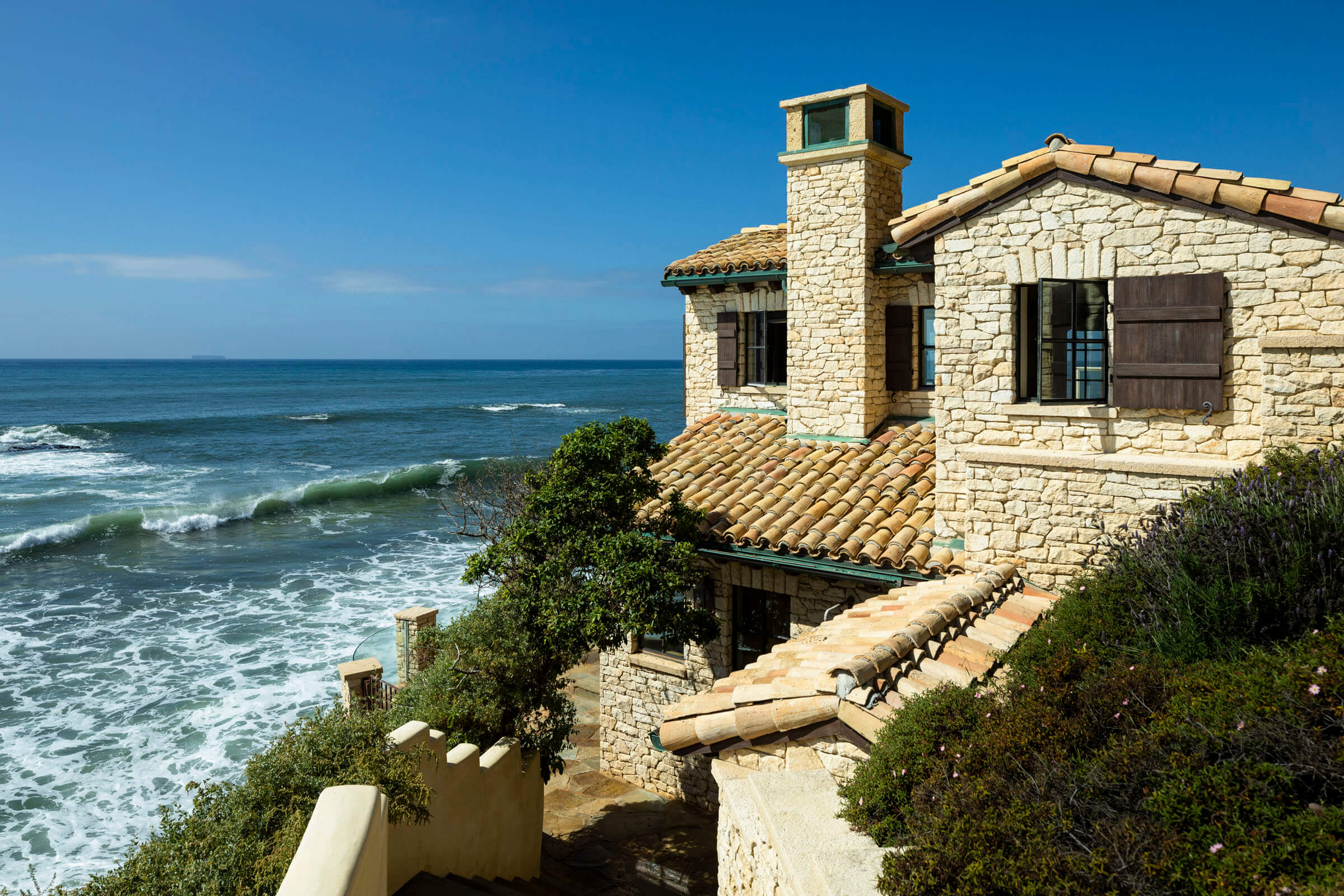 House on the Southern California Coast – RAMSA Houses